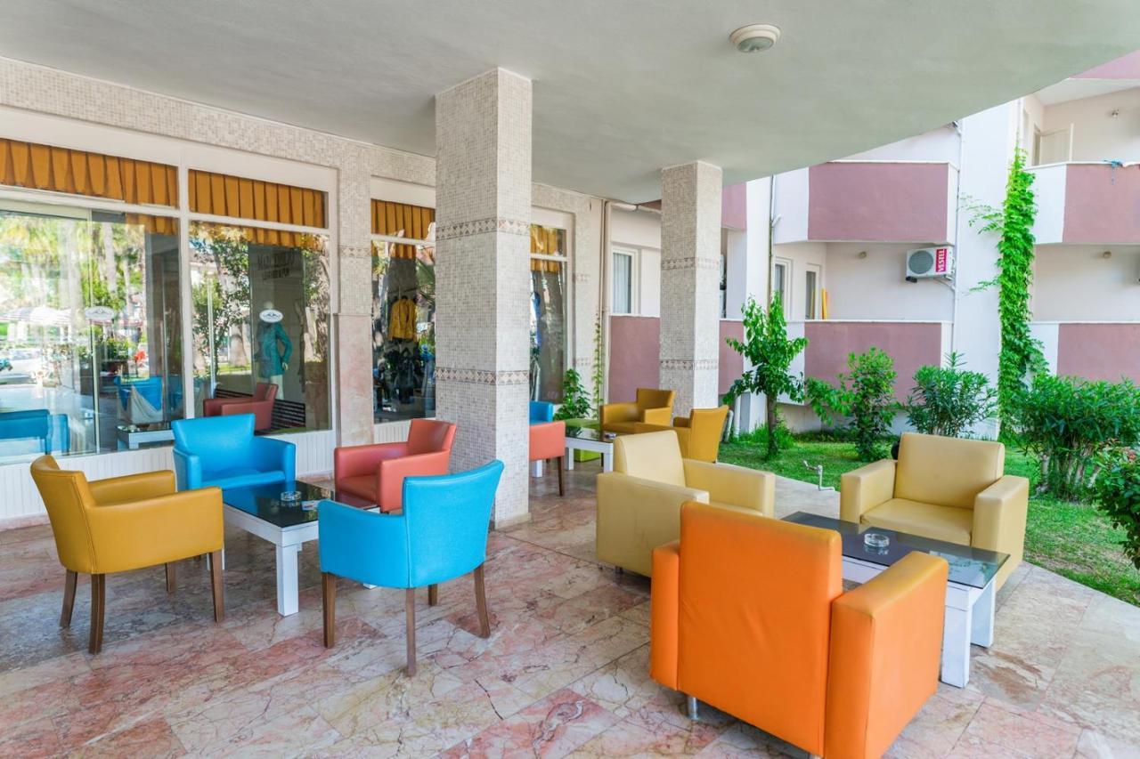 Hotel Nergos Garden Side
